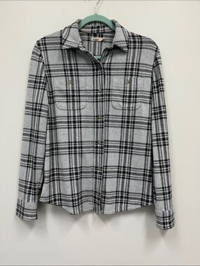 Faherty plaid long sleeve button up shirt size XS